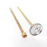 Thermometer mit Messrohr für mobile Wasserversorgung, ideal für Campingbedarf und Transporter-Ausbau. Geeignet für die Überwachung von Wassertemperaturen in Heizsystemen und mobilen Waschlösungen.