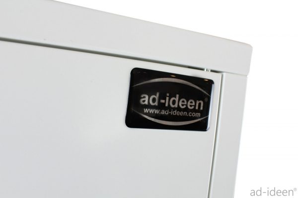 Logo von ad-ideen, einem Onlineshop für mobile Wasserversorgung und Campingbedarf, das Produkte wie Frischwasser- und Grauwasserkanister sowie Pumpen anbietet.