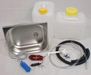 Stainless Steel Waschbecken Set für mobile Wasserversorgung, inklusive Frischwasser- und Grauwassertanks, Pumpe und Schlauch. Ideal für Campingbedarf, Bulli- und Transporterumbauten sowie Marktstände.