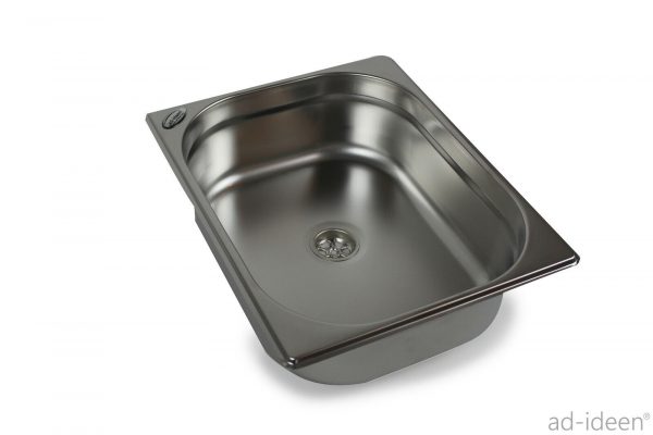 Edelstahl-Waschbecken für mobile Wasserversorgung, ideal für Camper, Bullis und Marktstände. Robust und funktional, geeignet für Frisch- und Grauwasseranwendungen. Perfekt für den Outdoor-Einsatz und ausgestattet mit einem Abfluss.