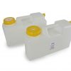 Zwei transparente Wasserkanister mit gelben Schraubverschlüssen, ideal für mobile Wasserversorgung beim Camping oder für den Ausbau von Bullis und Transportern. Perfekt für Frisch- und Grauwasser, auch geeignet für Marktstände und andere Anwendungen, die fließendes Wasser erfordern.