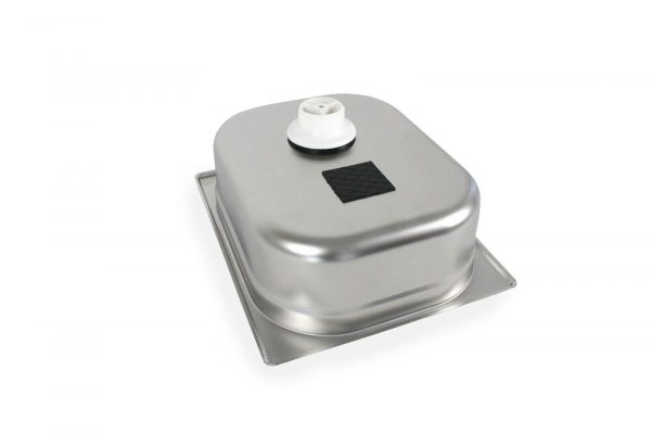 Edelstahl-Wassertank für mobile Wasserversorgung, ideal für Camping, Bulli- und Transporter-Ausbau. Robust und langlebig, ausgestattet mit einem praktischen Deckel für einfachen Zugriff. Perfekt für Frisch- und Grauwasseranwendungen.