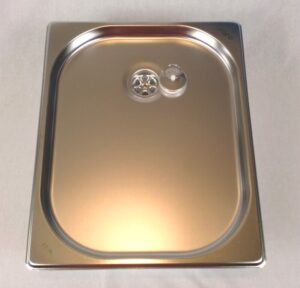 Edelstahl-Waschbecken für mobile Wasserversorgung, ideal für Camping und Fahrzeugausbau, ausgestattet mit Abfluss und Anschlussmöglichkeiten, perfekt für Frisch- und Grauwasserkanister.