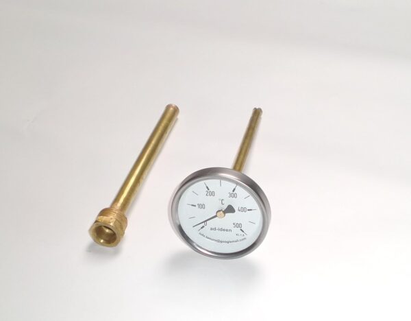 Thermometer mit Messbereich bis 500 °C und einem Messstift aus Messing, ideal für mobile Wasserversorgungssysteme und Campingbedarf.